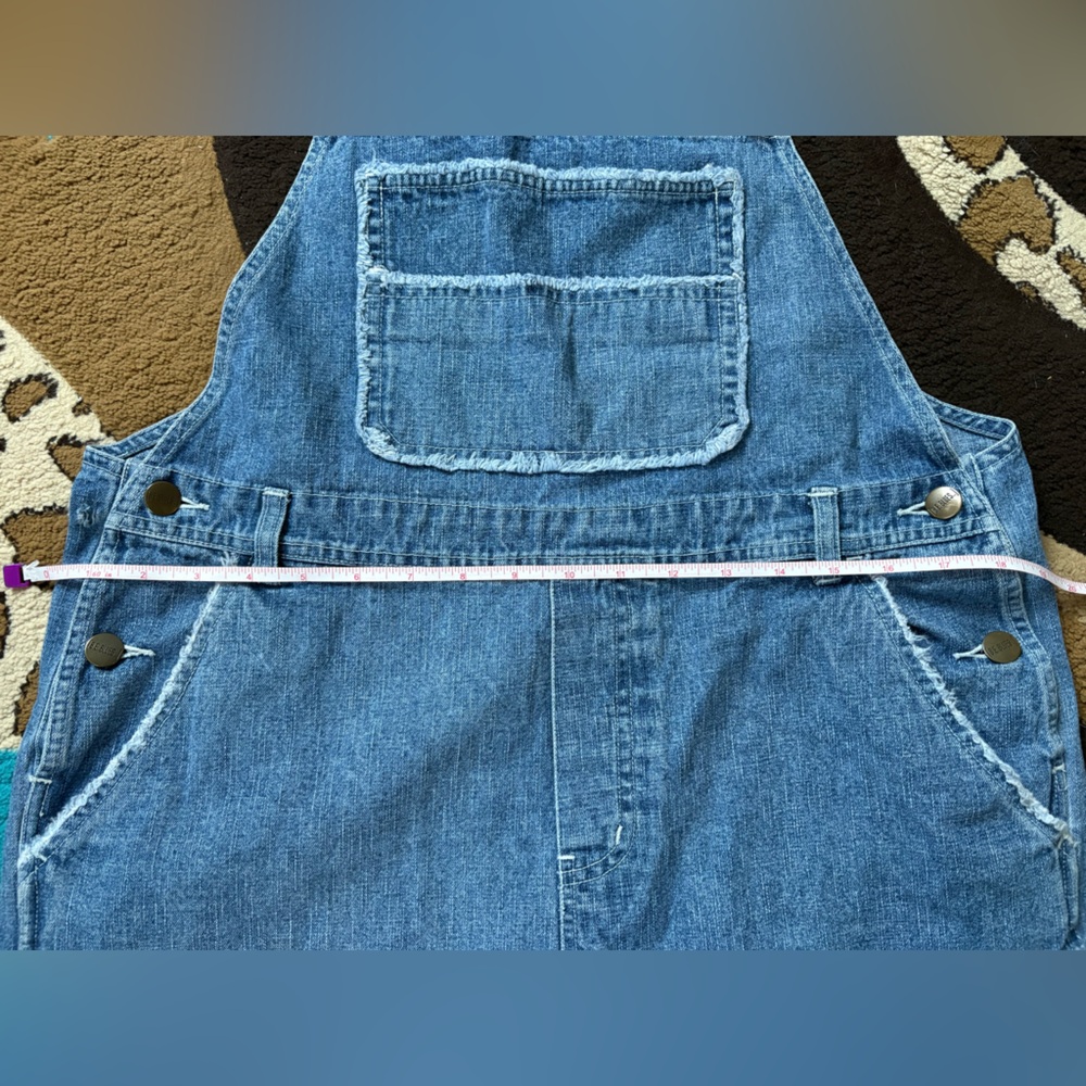 [B.E.BLUES.] Denim Overall Shorts - Picture 4 of 7